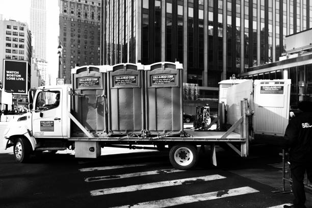 Portable Toilet Options We Offer in Somerset, TX